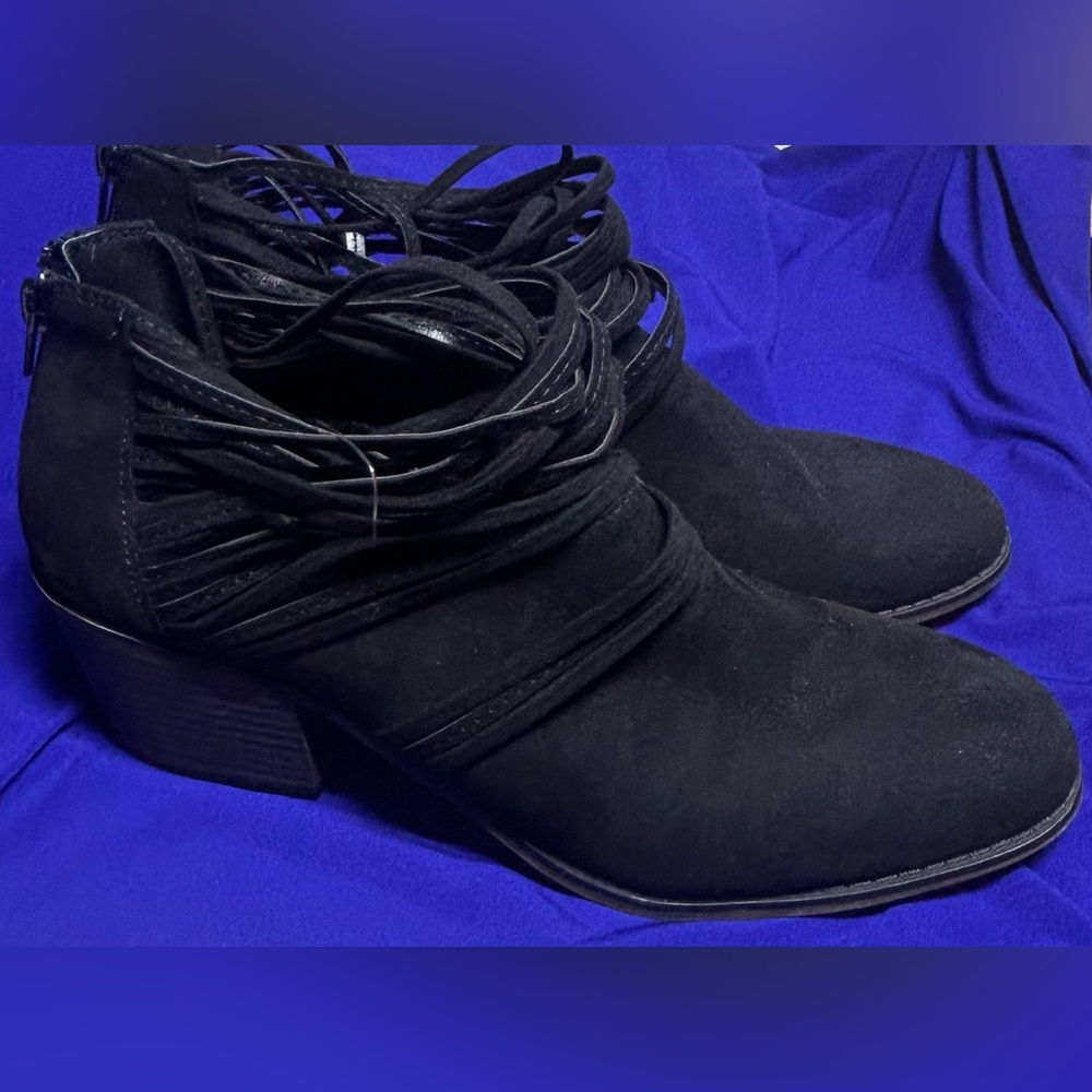 Fergalicious By Fergie Black Zip Back Barley Booties Boots Women's Size 11